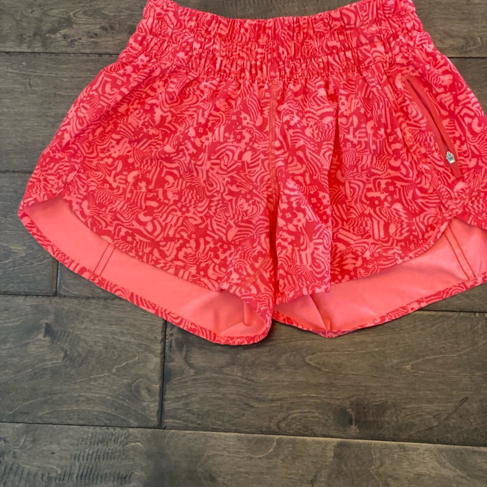 Limited Edition Seawheeze shorts- great condition